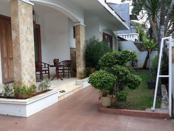 RUMAH ISTIMEWA at Jl DARMAWANGSA, KEBAYORAN BARU, JAKSEL