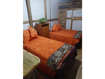 SE VENDEHERMOSA CASA CAMPESTRE VIA MORELIA