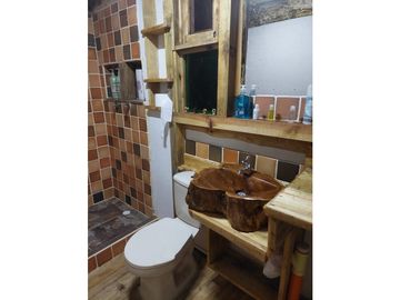 SE VENDEHERMOSA CASA CAMPESTRE VIA MORELIA