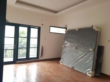 Dijual Rumah De Latinos Cluster Costa Rica Blok E Tangerang Selatan Lokasi Stratrgis