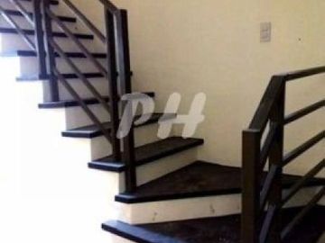 PH744 Cozy Townhouse for sale Near Mindanao Ave. Quezon City