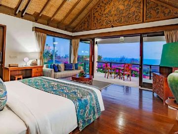 Villa Luxury 6 Bedroom Unblocked View Pantai Pandawa Kutuh Bali