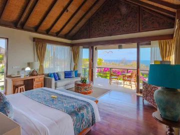 Villa Luxury 6 Bedroom Unblocked View Pantai Pandawa Kutuh Bali