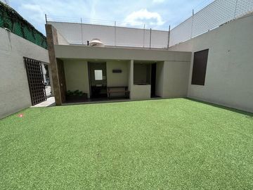 CASA EN VENTA EN LA CALLE CONDOR  EN COLONIA ALPES