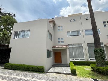 CASA EN VENTA EN LA CALLE CONDOR  EN COLONIA ALPES