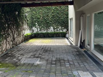 CASA EN VENTA EN LA CALLE CONDOR  EN COLONIA ALPES