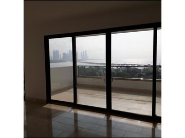 APARTAMENTO EN VENTA PH LA CALETA COCO DEL MAR