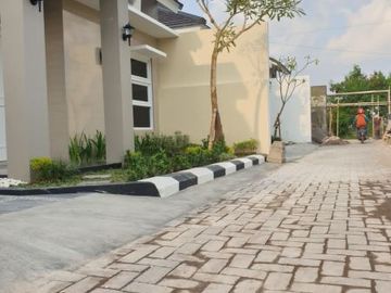 Transaksi Mudah Rumah Jogja Tipe 70/100 Dekat kampus UNISA UTY