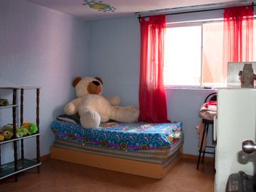 Vende Depto, Excelente Ubicación, 3 Rec, 2 Baños, Granjas San Antonio Iztapalapa