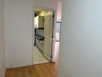 Departamento en arriendo de 3 dorm. en Providencia