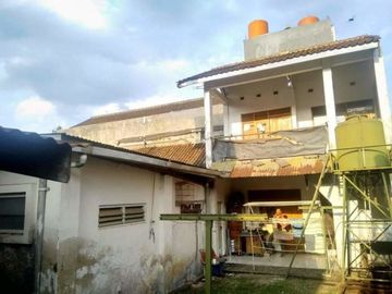 Rumah Lama Kurang Terawat Sangat Strategis Dalam Komplek Dago Coblong Bandung