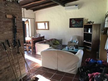 Excelente oportunidad casa de campo en Club de Campo Santa Catalina - Mallmann Propiedades