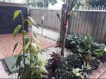 Rumah Bagus Antapani dekat Arcamanik, Cicaheum, Kiaracondong