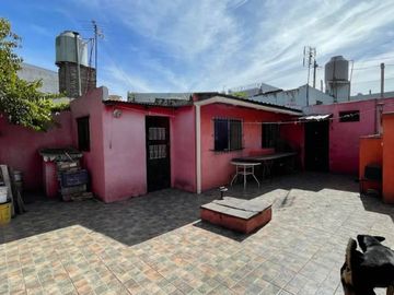 Casa en venta en Lanus Oeste