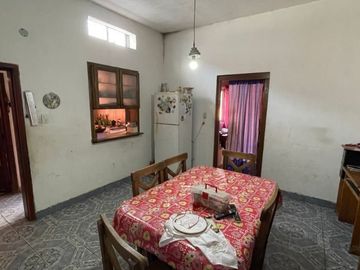 Casa en venta en Lanus Oeste