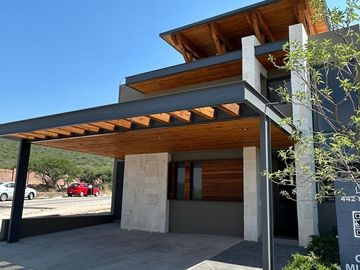 Estrena Residencia en La Espiga Residencial, Diseño de Autor, Gran Jardín, Cto S