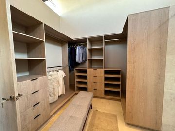Estrena Residencia en La Espiga Residencial, Diseño de Autor, Gran Jardín, Cto S
