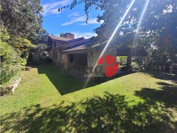 Casa en Venta - Zona Golf - Construcción Solida - Cercana al Mar