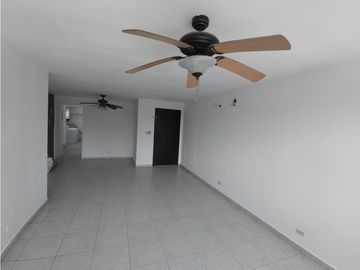 SE VENDE APARTAMENTO EN MARBELLA EN PH TORRES EBBELLE