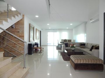 casa condominio en venta en villa campestre. Cod V68285