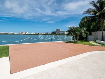 Casa en Venta/Renta, Isla Dorada, Zona Hotelera Cancun, Cancún en Venta