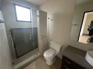 ALQUILO CASA EN COSTA DEL ESTE - URB ANTIGUA