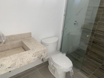 Hermosa Casa Nueva de dos niveles,  Condominio Los Encinos  Hermoso Conjunto de