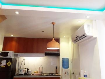 Fully furnished 2 BR unit for sale at Victoria de Makati