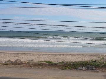 Se Vende Casa Frente al Mar en Brisas de Mar Bravo