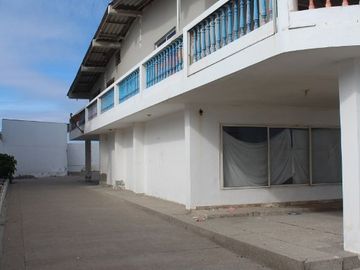 Se Vende Casa Frente al Mar en Brisas de Mar Bravo