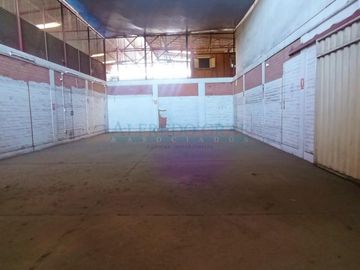 Locales Comerciales Venta AV. Elmer Faucett y Tomas Valle - CALLAO