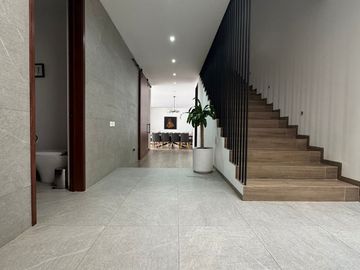 VENTA DE CASA EN CERRADAS