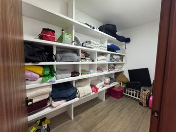 VENTA DE CASA EN CERRADAS