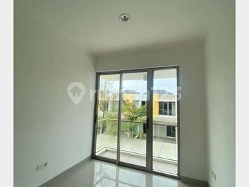 Jual Cepat Rumah Pik 2 Uk 6X10 SHM 2 Lantai Hadap Selatan
