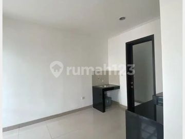 Jual Cepat Rumah Pik 2 Uk 6X10 SHM 2 Lantai Hadap Selatan
