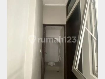 Jual Cepat Rumah Pik 2 Uk 6X10 SHM 2 Lantai Hadap Selatan