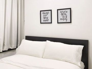 Disewakan Apartemen Cantik dan Siap Huni di Hampton's Park type 2 + 1 Bedroom & Full Furnished