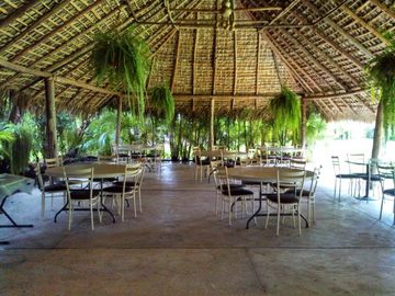 Rancho arbolado totalmente plano