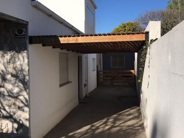 Hermosa Casa a 4 cuadras del mar