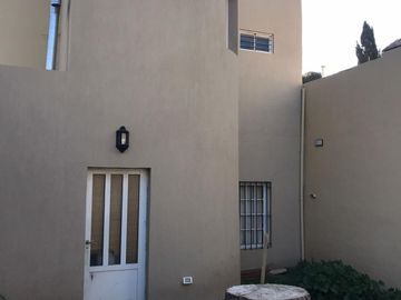 Hermosa Casa a 4 cuadras del mar