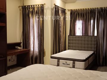 Dijual Townhouse Asri Exclusive Private Pool Di Kebayoran Lama