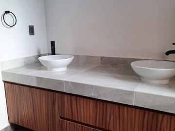 CASA EN VENTA EN TEQUISQUIAPAN