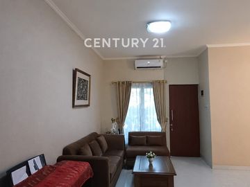 Rumah Minimalis Dekat Stasiun Di Ciputat DM 18803