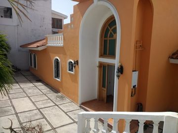 Venta casa agradable vista al mar
