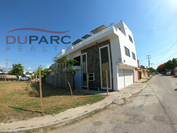 Edificio en Venta cerca del Parque Central, Carmen, Campeche