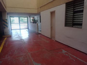 apartamento en venta en la flora. Cod V107758
