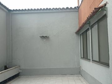 apartamento en venta en la flora. Cod V107758