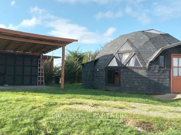 Casa y Domos turísticos a 5 minutos de Panguipulli.