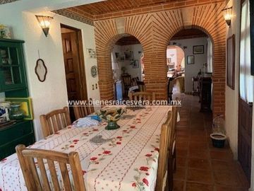 CASA EN VENTA EN TEQUISQUIAPAN EN GRANJAS RESIDENCIALES SOFI