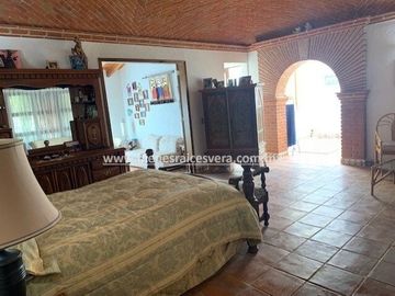 CASA EN VENTA EN TEQUISQUIAPAN EN GRANJAS RESIDENCIALES SOFI